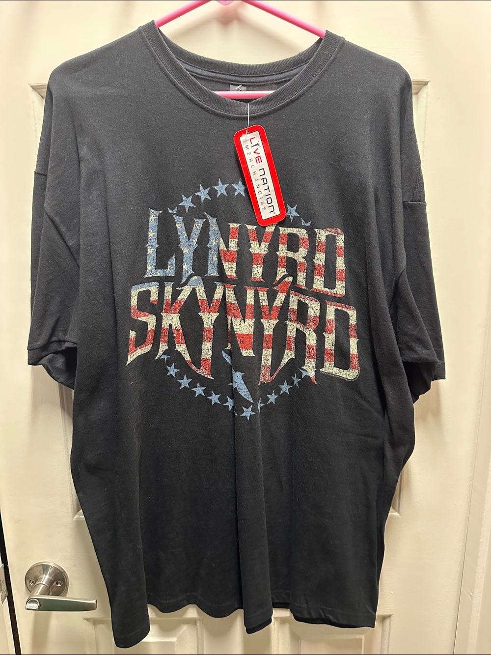 Lynyrd Skynyrd Graphic Tee - Black